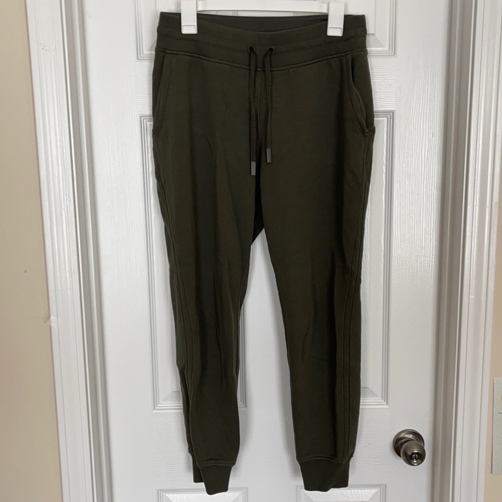 Lululemon Knit Dark Green Jogger❤️❤️